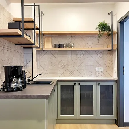 The Artists Place Square Apartment Bukarest