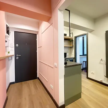 The Artists Place Square *