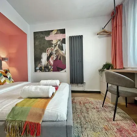 The Artists Place Square