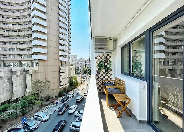 アパート The Artists Place Square ブカレスト