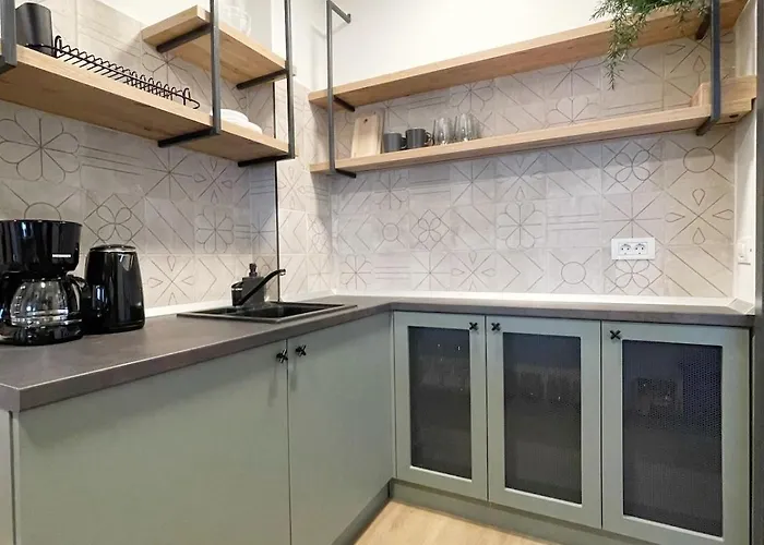 アパート The Artists Place Square