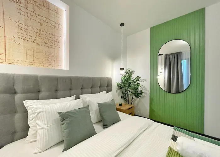 アパート The Artists Place Square *