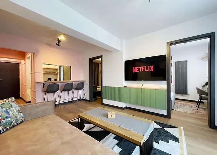 The Artists Place Square *