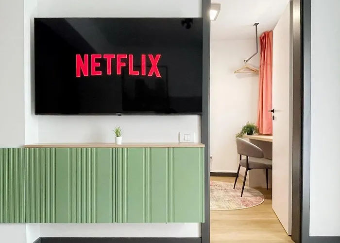 The Artists Place Square ブカレスト