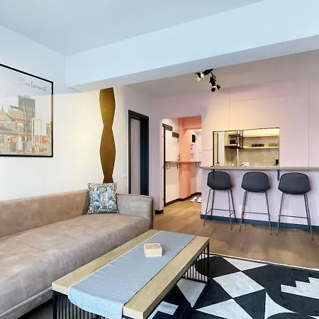 The Artists Place Square *