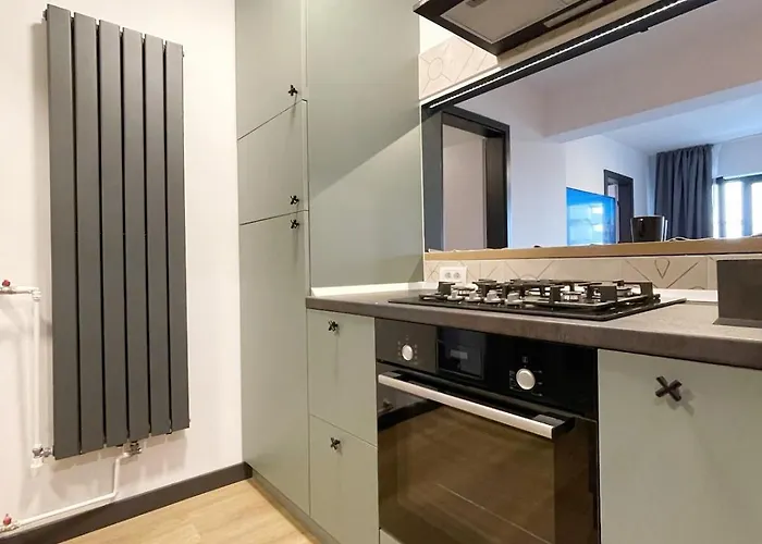 The Artists Place Square *